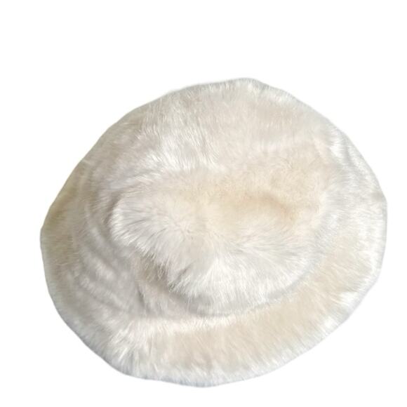 NWT Donna Salyers Fabulous Furs White Fluffy Faux White Fur Cossack Hat O/S NEW - Picture 2 of 4